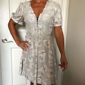 100% Silk Floral Dress size M